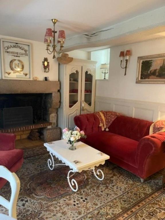 Bri22 -Lanvallay - La Petite Madeleine Villa Dinan Dış mekan fotoğraf